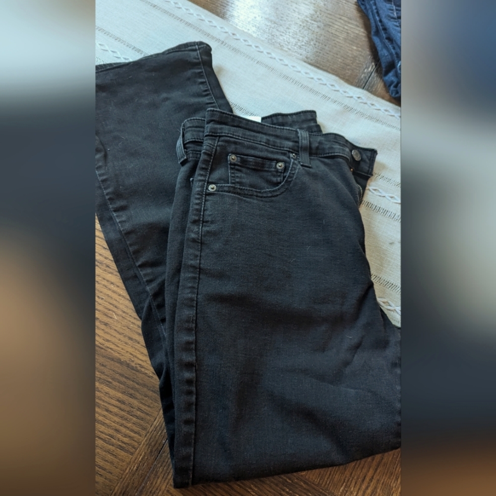 Levi's 725 high-rise boot cut jeans